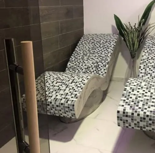 Holiday Spa Apartment Apartamento